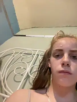VioletxBlue online show from July 12, 2026, 11:07 pm