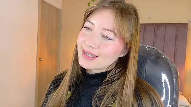 Dahlia Rousse online show from February 10, 2026, 6:50 am