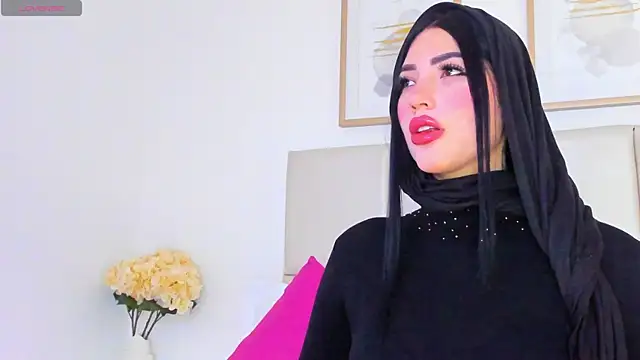 taylorsmiiith  online show from April 9, 2026, 7:30 pm