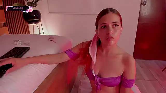 alliss ginger  online show from January 17, 2026, 7:50 pm