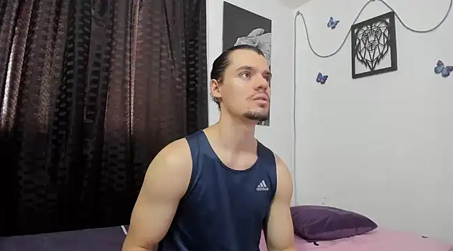 maxi styles online show from March 21, 2025, 7:46 pm