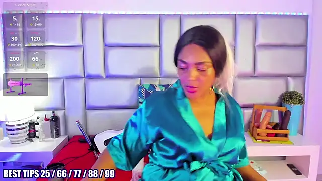 Snapshot of LovelyNickii chatting on February 23, 2026, 12:46 pm LovelyNickii online show from February 23, 2026, 12:46 pm