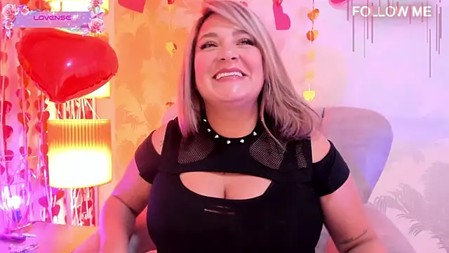 Elise-Leyton online show from February 14, 2026, 8:27 pm