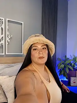 Elise-Leyton online show from May 14, 2026, 6:47 pm