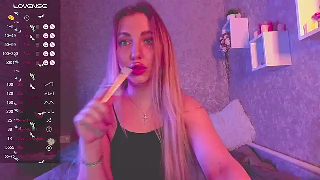 Mika Rayy online show from January 13, 2025, 9:09 pm