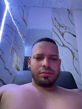 Ynt123 online show from April 11, 2026, 3:44 am