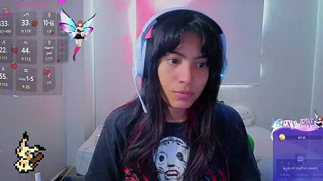 Lovelyamyy online show from March 4, 2026, 6:58 pm