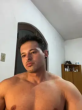 Lucasfit24 online show from March 20, 2025, 11:34 pm