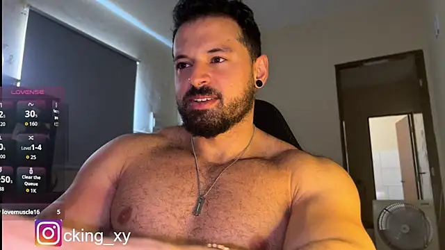 Lucasfit24 online show from September 21, 2025, 1:57 pm