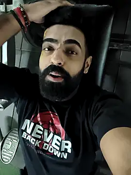 vaibhavchugh38 online show from March 6, 2026, 9:50 am