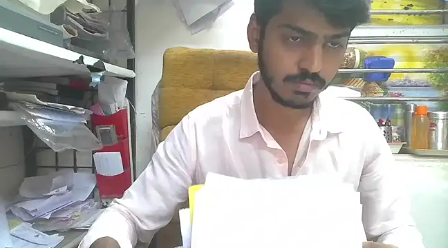 cute modell online show from February 14, 2025, 9:56 am