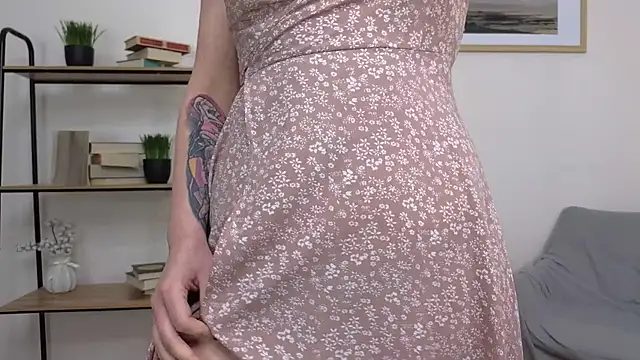 Bonnie White online show from February 8, 2025, 10:18 am