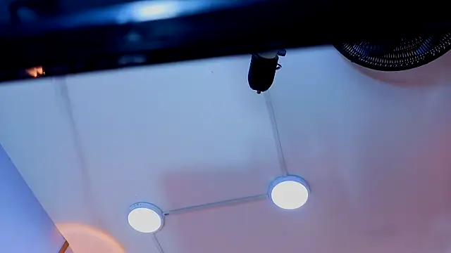 CharlotteGraay online show from February 13, 2026, 7:54 pm