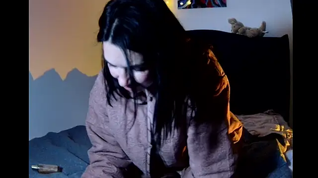 Snapshot of Mylaya chatting on January 17, 2025, 6:02 pm Mylaya online show from January 17, 2025, 6:02 pm