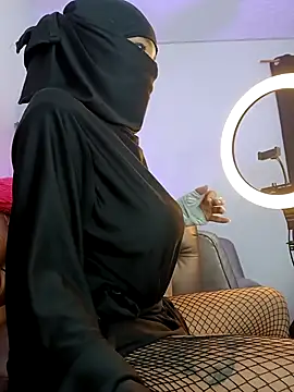 azahara faraah online show from September 25, 2025, 4:11 pm