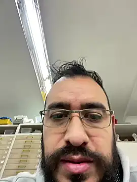 leonardohot1987 online show from January 14, 2025, 4:50 pm