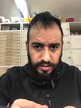 leonardohot1987 online show from January 31, 2025, 4:48 pm