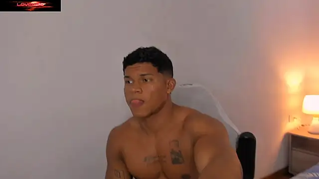 maxsteel177 online show from February 9, 2025, 10:43 pm