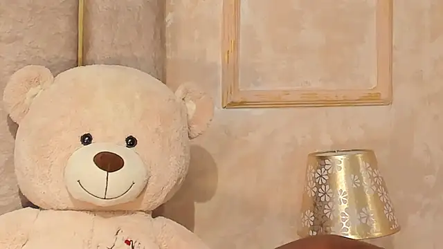 LilaBeily online show from January 21, 2025, 12:46 am