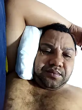 Marcio2235 online show from October 15, 2025, 4:56 am