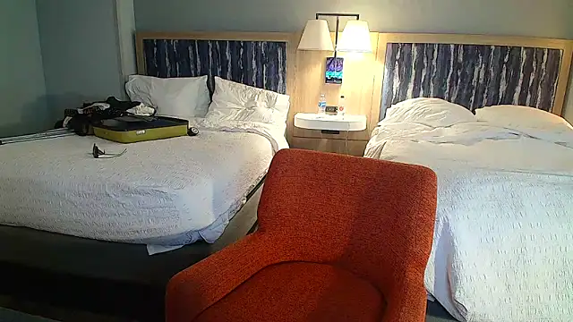 KattyFR online show from April 4, 2026, 12:24 pm