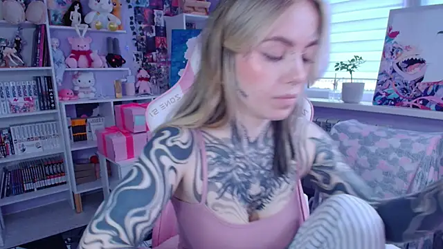 Catharsisi online show from November 12, 2025, 12:49 pm