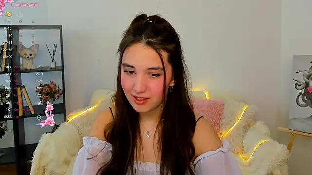 Snapshot of anna_elfi chatting on March 8, 2025, 2:45 am anna elfi online show from March 8, 2025, 2:45 am