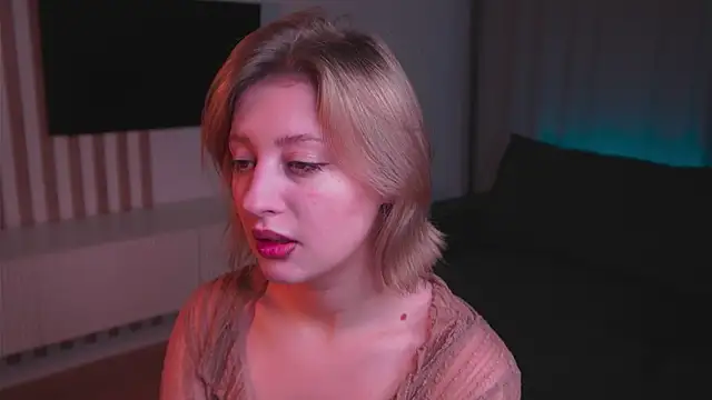 milasmiu online show from November 26, 2025, 4:13 am