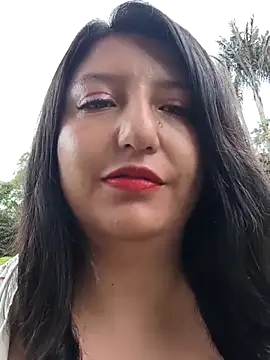Snapshot of Melyy_Edii chatting on May 10, 2026, 8:47 pm Melyy Edii online show from May 10, 2026, 8:47 pm