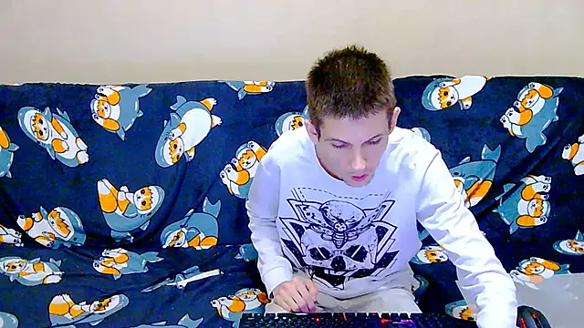 Lester Broo online show from December 15, 2025, 10:41 am