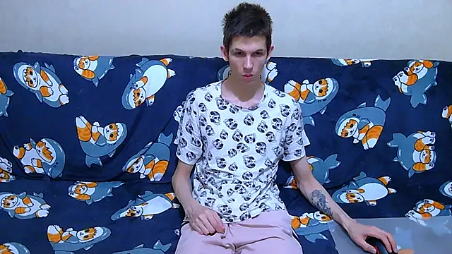 Lester Broo online show from June 12, 2026, 3:05 am