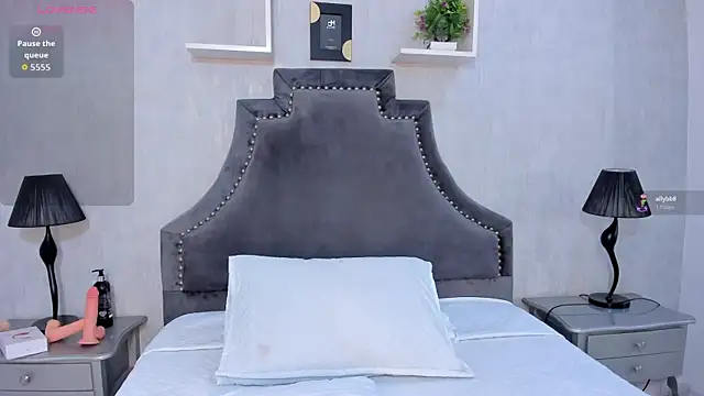 Snapshot of BellaaStorm chatting on October 25, 2025, 9:20 pm BellaaStorm online show from October 25, 2025, 9:20 pm