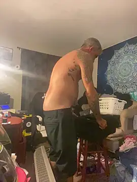 1badfucka online show from October 5, 2025, 4:11 am