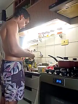 Snapshot of Munnoki chatting on March 14, 2026, 11:37 am Munnoki online show from March 14, 2026, 11:37 am