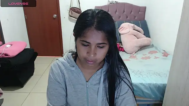 july-feria online show from September 23, 2025, 5:27 pm