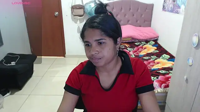 Snapshot of july-feria chatting on December 13, 2025, 7:53 pm july-feria online show from December 13, 2025, 7:53 pm