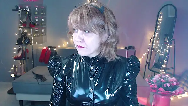 Goddess Orsa online show from January 19, 2026, 5:55 am