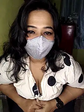 angelrani1234 online show from October 10, 2025, 8:52 pm