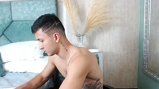 BrandonColee online show from February 22, 2025, 12:08 pm