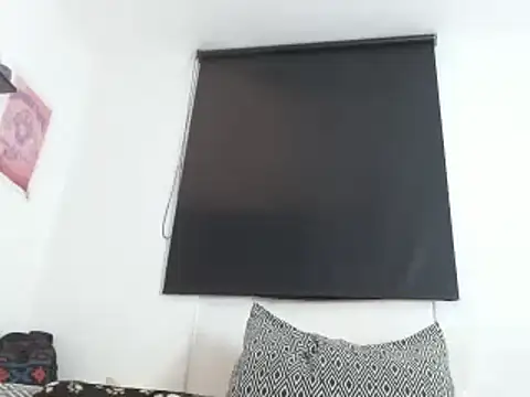 samantha ferrer28 online show from February 25, 2025, 11:55 pm