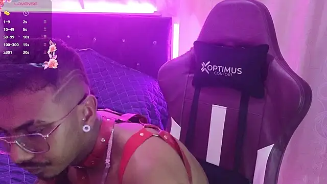 eros-0001 online show from January 16, 2025, 7:17 am