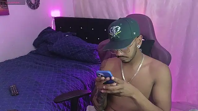 eros-0001 online show from January 29, 2025, 3:22 am