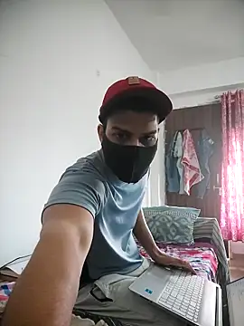 Snapshot of NikaYeptho chatting on November 7, 2025, 8:14 am NikaYeptho online show from November 7, 2025, 8:14 am