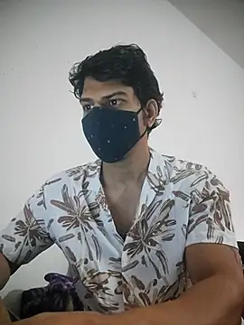 Snapshot of NikaYeptho chatting on April 2, 2026, 11:19 am NikaYeptho online show from April 2, 2026, 11:19 am