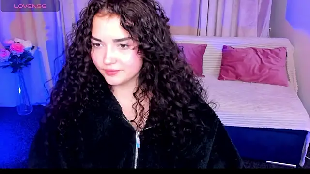 Snapshot of AmeliaLoveee chatting on January 22, 2025, 8:59 pm AmeliaLoveee online show from January 22, 2025, 8:59 pm