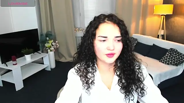 Snapshot of AmeliaLoveee chatting on January 27, 2025, 1:16 am AmeliaLoveee online show from January 27, 2025, 1:16 am