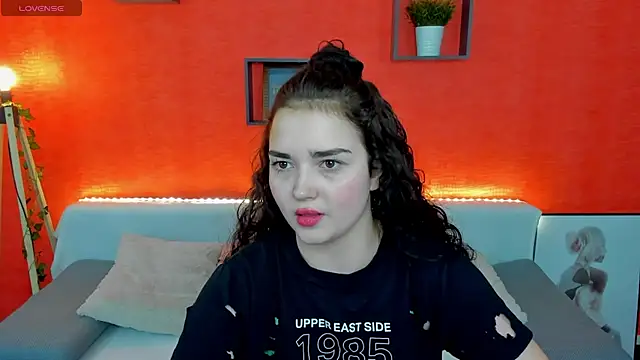 Snapshot of AmeliaLoveee chatting on January 29, 2025, 2:32 pm AmeliaLoveee online show from January 29, 2025, 2:32 pm