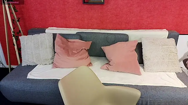 Snapshot of AmeliaLoveee chatting on January 31, 2025, 2:17 pm AmeliaLoveee online show from January 31, 2025, 2:17 pm