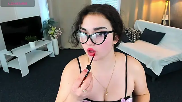 Snapshot of AmeliaLoveee chatting on February 1, 2025, 10:37 am AmeliaLoveee online show from February 1, 2025, 10:37 am