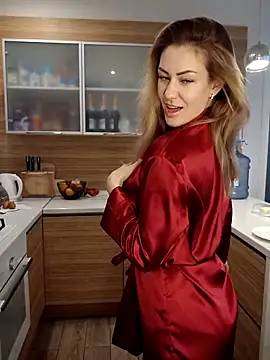 Miroslavadzm1 online show from April 15, 2026, 7:04 am